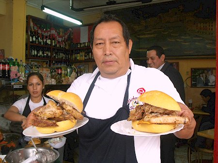 Pan con chicharrÃ³n de El Farolito